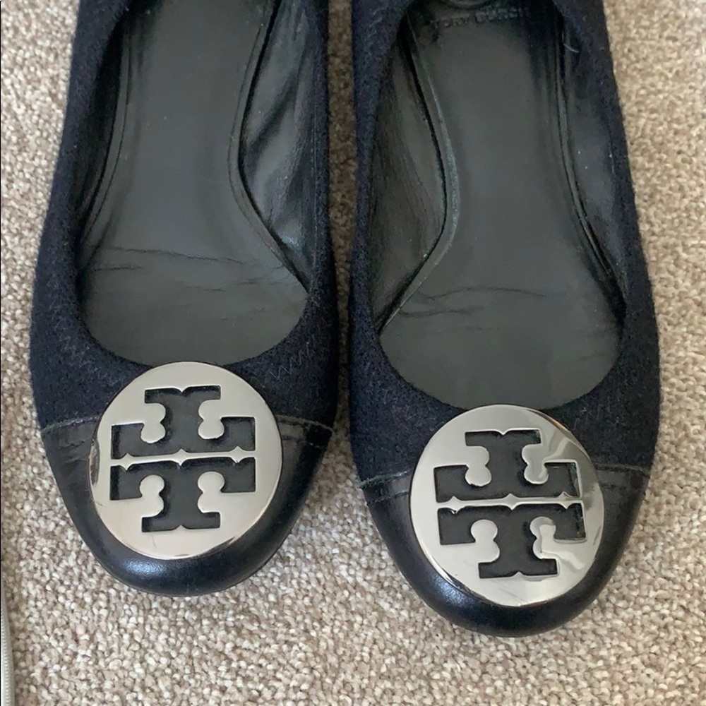 Wool and leather Tory Burch flat.
